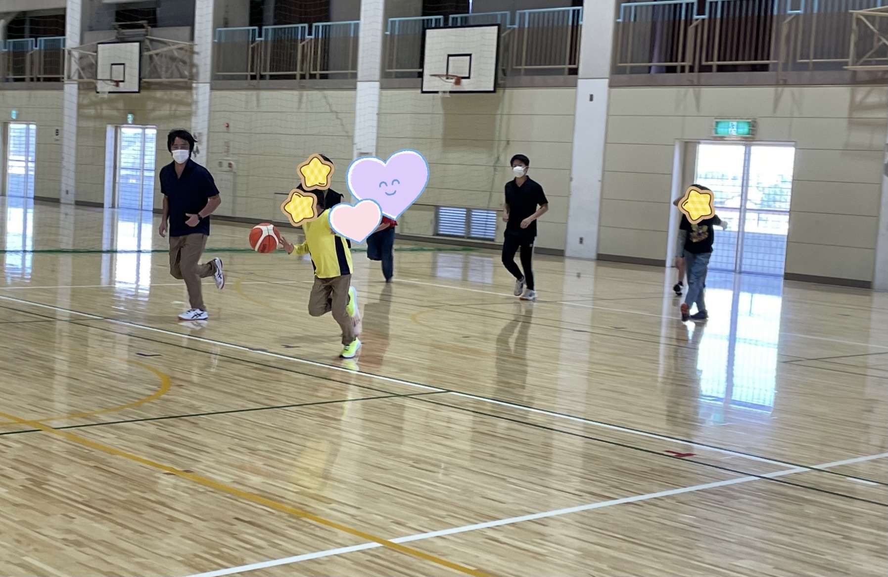 🏀⛹️‍♀️⛹️‍♂️